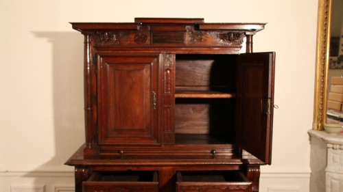 Red walnut Renaissance two-bodies cabinet - 