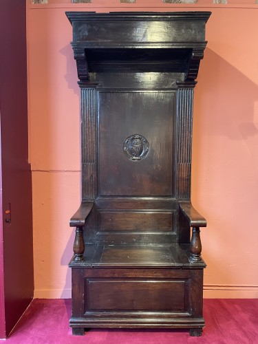 Seating  - Italian renaissance cathedra with a canopy and coat-of-arms