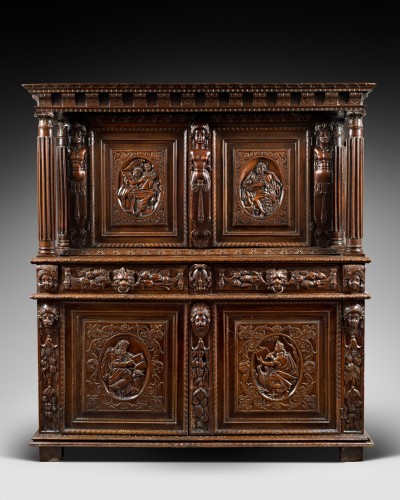 Mobilier Cabinet & Coffre - Cabinet Burgondo-Lyonnais d’époque Renaissance aux évangélistes