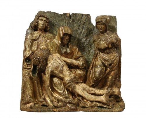 Groupe sculpte representant la deploration du christ d’epoque gothique