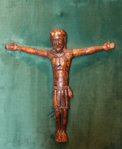 19th century - Carved amber figure of christ