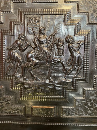 Important cabinet with two bodies in carved and engraved blackened wood - 