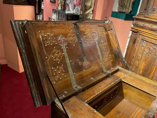Renaissance - Rare gothic treasurer chest