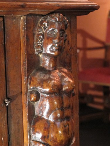 Tuscan renaissance wrought iron and walnut cabinet - Furniture Style Renaissance