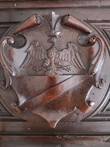 Mobilier Cabinet & Coffre - Belle cassone italienne d’époque Renaissance aux armes de la famille bonfanti