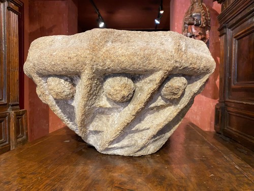 Romanesque baptismal font - Religious Antiques Style 