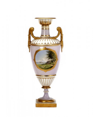 Porcelain Vase «View  of Kronborg » Royal Copenhagen, circa 1870 