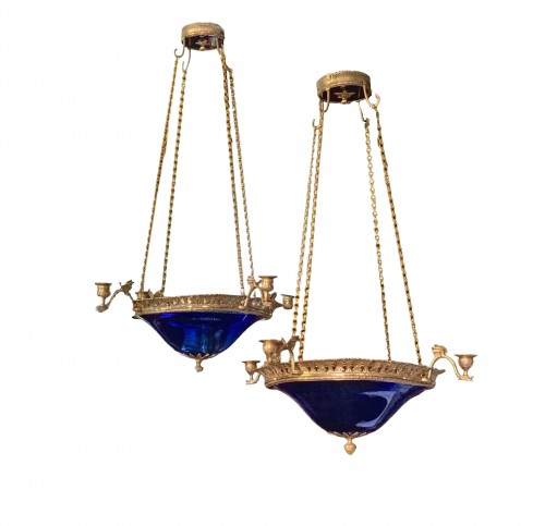 Pair of Baltic lantern with cobalt blue crystal basin