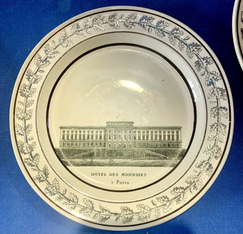 19th century - Paris Monuments , Set of 10 plates Creil et Montereau or Wedgwood. 