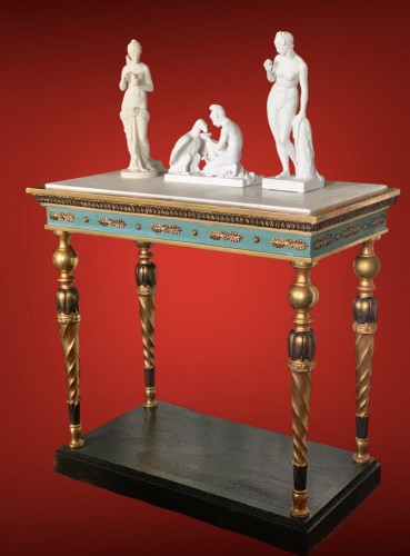 Console Gustavienne en bois doré et patiné, Suède XIXe siècle - Galerie Golovanoff