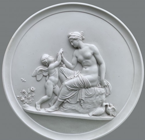 Paire de médaillons en biscuit en haut-relief fin 19e siècle - Galerie Golovanoff