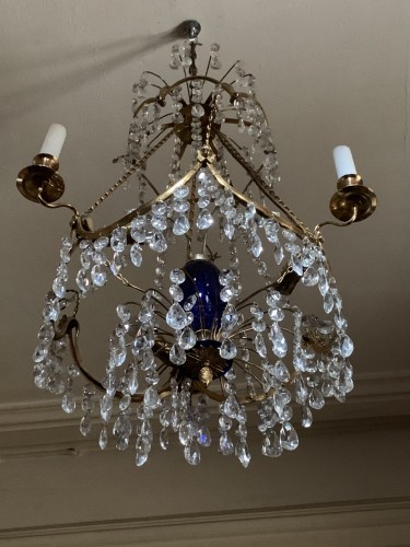 Luminaires Lustre - Lustre cristal et bronze, vase bleu style Gustavien, fin XIXe