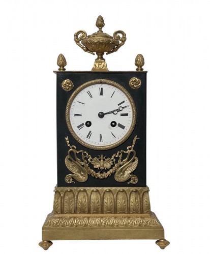 Gilded Bronze and Patina Clock, Signed Baschet-Baullier, Restoration Period