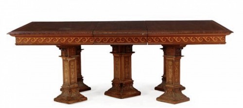 Grande table d'apparat Neo-Antique en noyer blond sculpté - Mobilier Style 