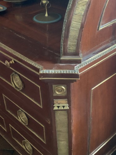 Louis XVI - Secrétaire à cylindre fin XVIIIe attribué à Christian Meyer, Saint Peresbourg