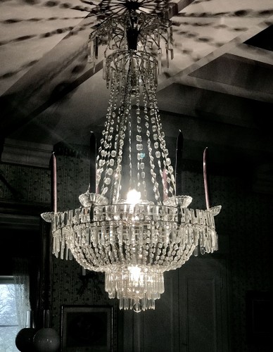 Large Swedish classical Art Deco Chandelier in white Crystal - 