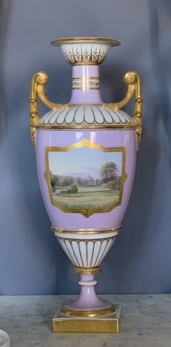 XIXe siècle - Vase en porcelaine Royal Copenhague, modèle de Hetsch 1870