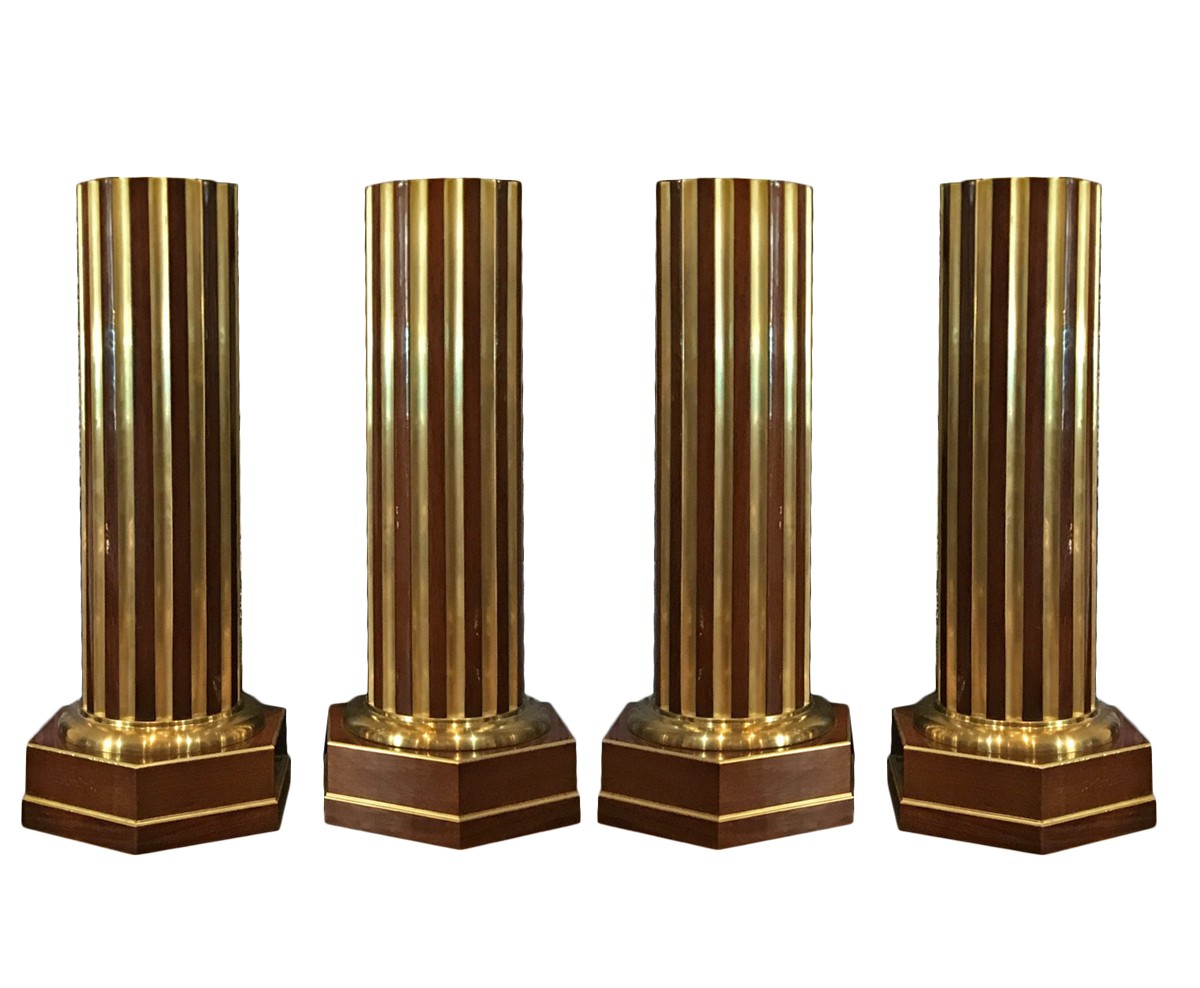 Set out 4 Mahagony and brass columns in Russian Empire style - Ref