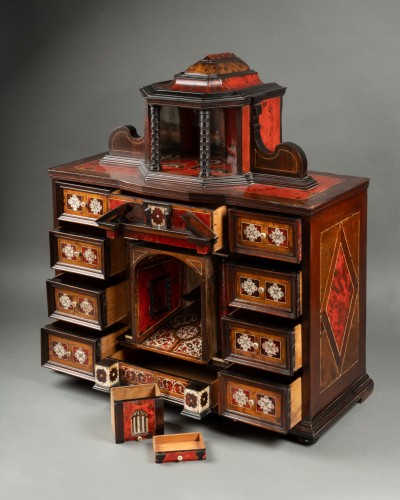 Cabinet anversois du XVIIe siècle - Mobilier Style Louis XIV