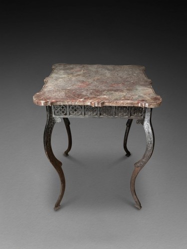 XIXe siècle - Table néogothique – XIXe siècle