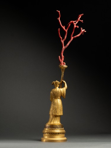 Branch of red Mediterranean coral mounted on gilt bronze - Curiosities Style Restauration - Charles X