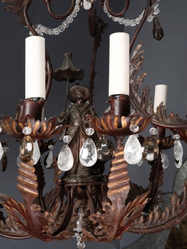 20th century - Chandelier in Cristal de roche with Eastern-like Decor