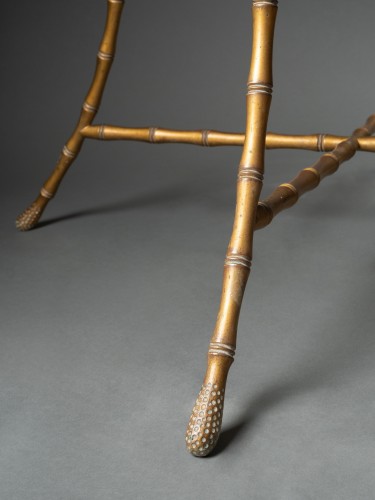 Guéridon en breccia et bronze doré à décor de bambou - Maison Baguès - Mobilier Style Années 50-60