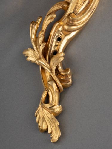 XVIIIe siècle - Quatre appliques en bronze doré d'époque Louis XV