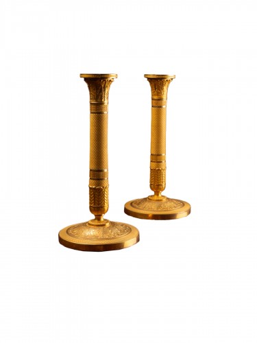 Paire de flambeaux en bronze doré d’époque Restauration