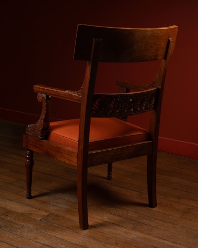 Fauteuil en acajou sculpté au modèle de Georges Jacob - Sièges Style 
