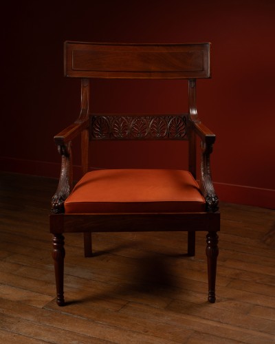 Sièges Fauteuil & Bergère - Fauteuil en acajou sculpté au modèle de Georges Jacob