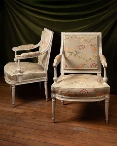 Pair of Louis XVI period armchairs stamped by Jean-Baptiste Boulard - 