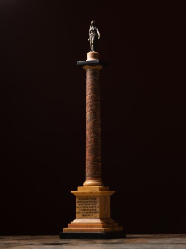 Small-scale replica of the Column of Marcus Aurelius, in bronze and giallo  - Curiosities Style 