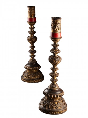 Tall Pegu, black lacquer and cinnabar, gilt candlesticks