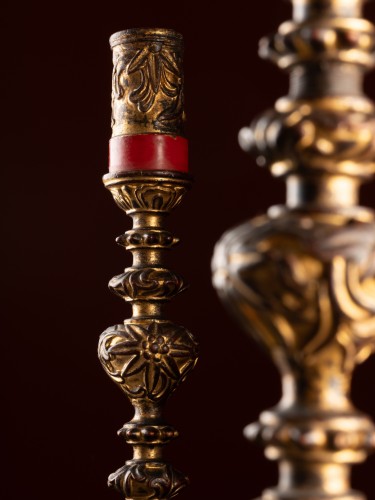 Lighting  - Tall Pegu, black lacquer and cinnabar, gilt candlesticks