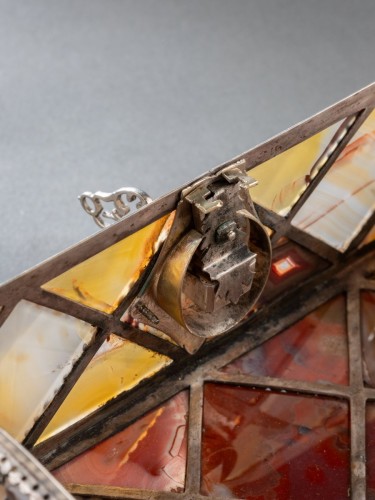 South German silver-mounted agate casket - 