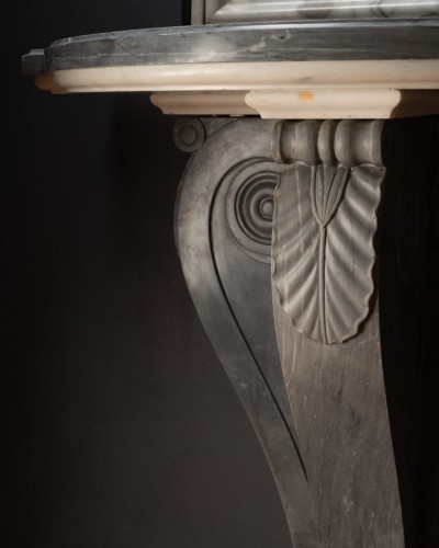 Mobilier Table & Guéridon - Console demi-lune à volute en marbres bleu Turquin et blanc de Carrare