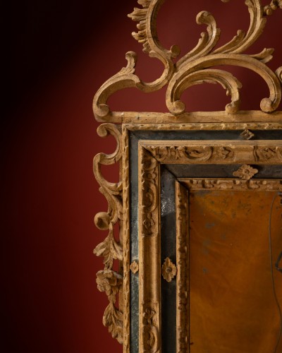 Miroir piémontais à parcloses et fronton ajouré - Miroirs, Trumeaux Style 