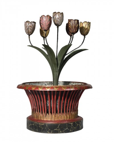Tulipière formant candélabre