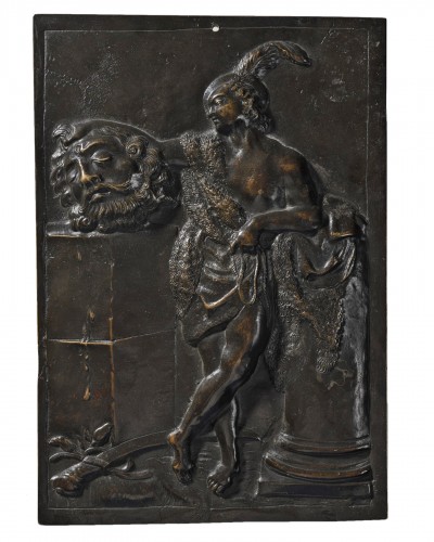 Ecole italienne - plaque en bronze représentant David tenant la tête de Goliath