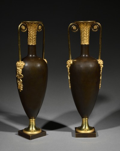 Pair of spindle-shaped vases attributed to Claude Galle - Directoire period - Decorative Objects Style Directoire