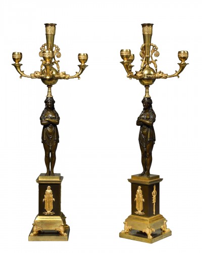 Thomire-Duterme & Cie - Pair of vestals candelabras 