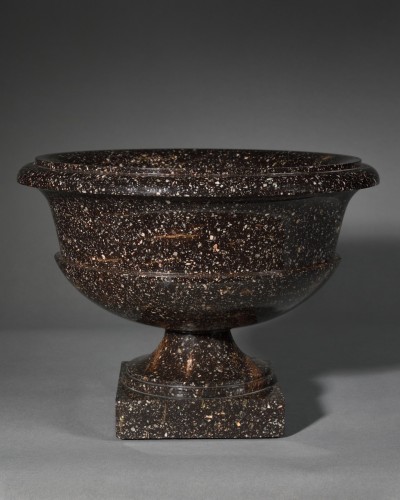 Blyberg porphyry cup - 19th century - Decorative Objects Style 