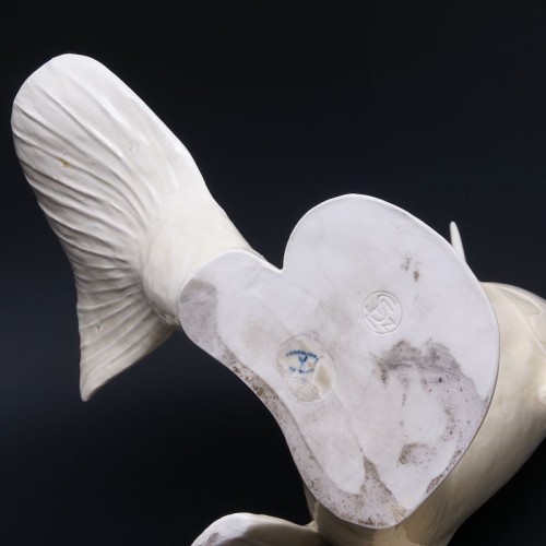 Art Déco - Vase sculpture art-déco d'Edouard MarcelSandoz en Porcelaine de Paris