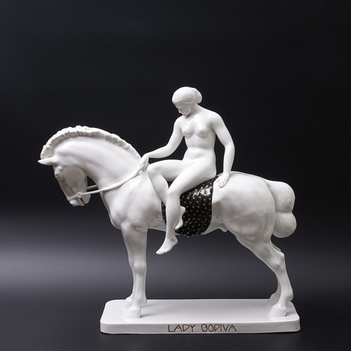 Art Déco - Lady Godiva, groupe en porcelaine d'après un modèle d'Anton Grath (1881-1956)