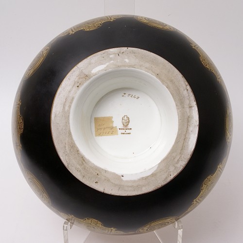 Porcelain & Faience  - Wedgwood Art-deco Celtic Ornaments Bowl, decor by Daisy Makeig-Jones