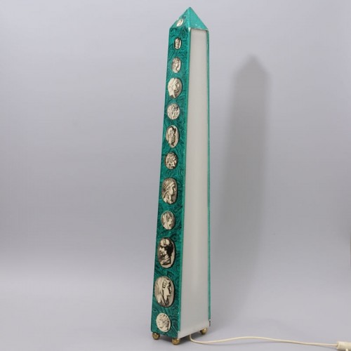 20th century - Piero Fornasetti - | Large &quot;Obelisk&quot; Lamp