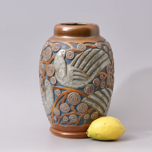 20th century - Art deco Sandstone Vase by Mougin Frères design Géo Condé