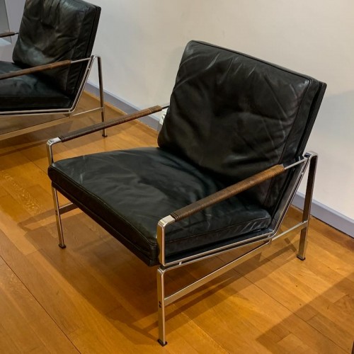 XXe siècle - Paire de fauteuils vintage en cuir et métal de Fabricius et Kastholm 1968