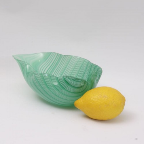 20th century - Venini Glass Leaf designed by Tyra Lundgren